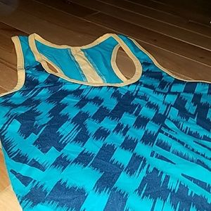 Nike active tank